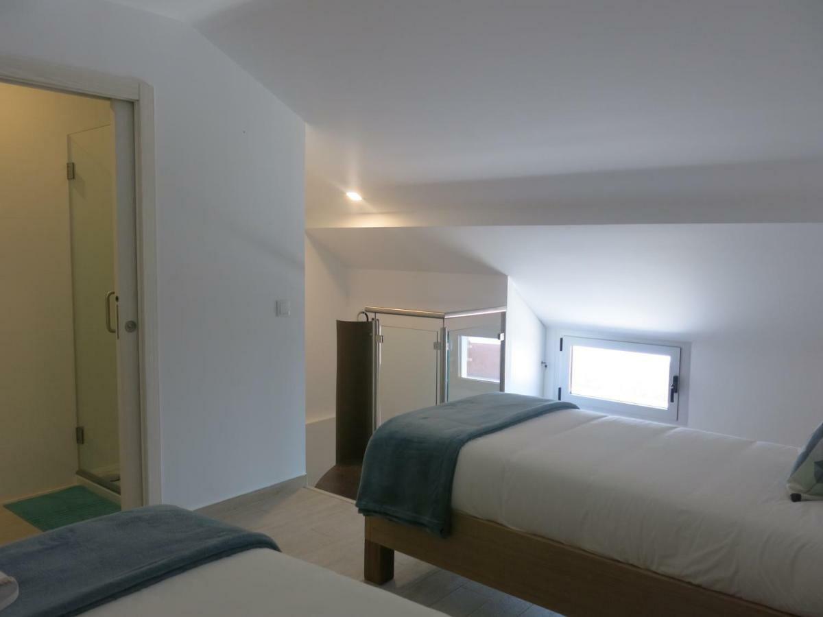 Serena Beach 3 Назаре Екстериор снимка